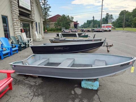 [Pre-Owned] 12ft Aluminum Rowboat