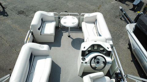 [SOLD] Apex Marine Qwest 716 RE Cruise Pontoon Boat w/ Minn Kota E-Drive & Trailer